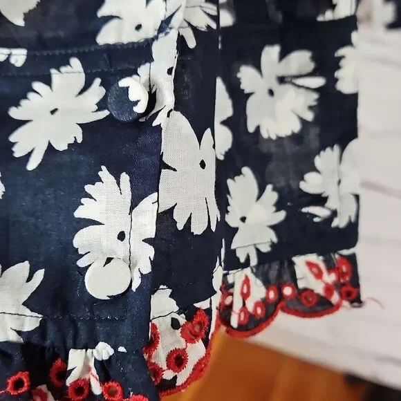 J. Crew Lightweight Top - Picture 4 of 11